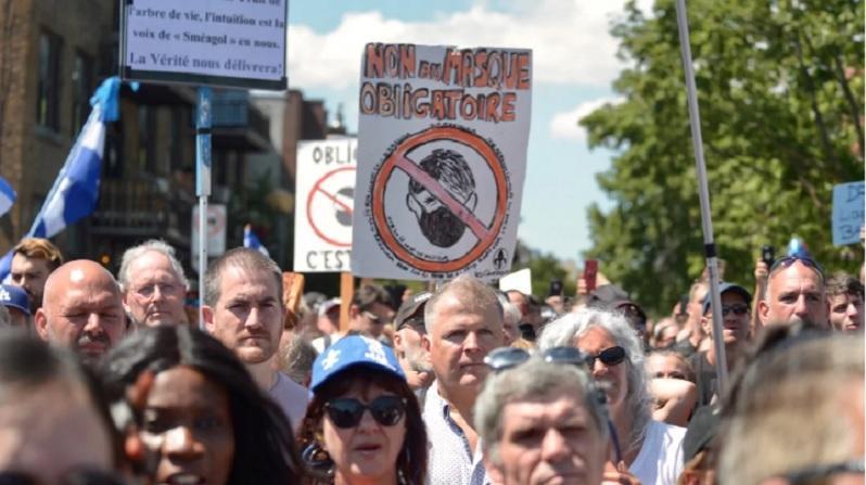 تجمع هزاران نفر در مونتریال در اعتراض به قانون ماسک اجباری