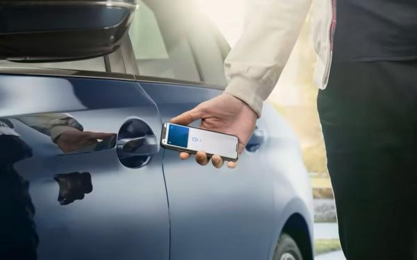 برنامه تازه اپل برای خودروهای بیشتری کار می نماید؟ ، کنترل وسیله نقلیه با گوشی های آیفون